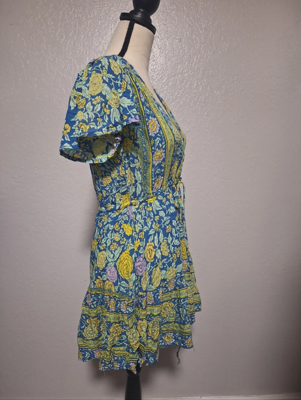 Sea Lustre Floral Blue Purple Yellow Short Sleeve Waist Tie V-Neck Mini Dress - Picture 3 of 7